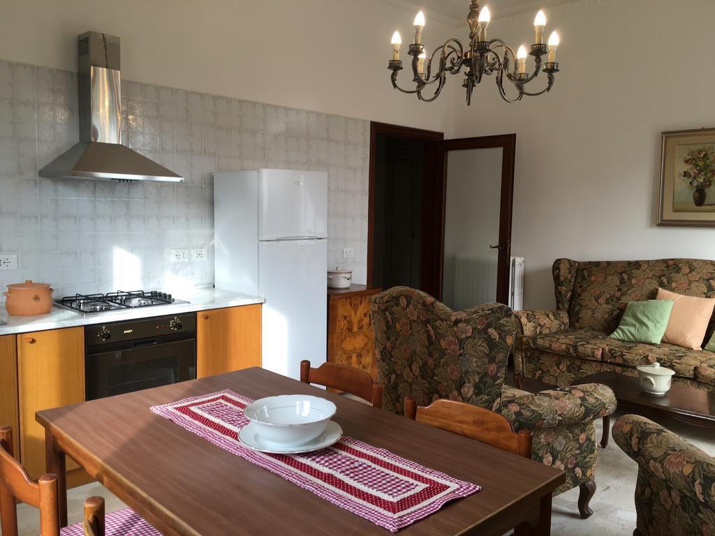 La Casa Di Nila Apartment