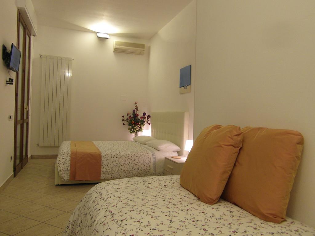 Apartment La Casa Di Nila *